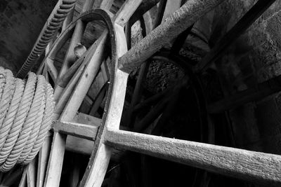 treadwheel crane Mt st Michel