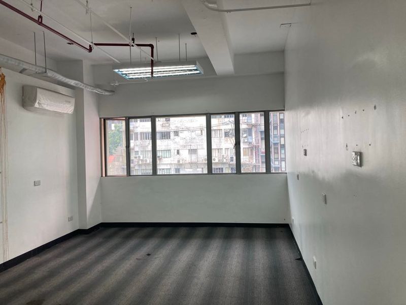 450Sqm Office Space for Lease in Legaspi Village