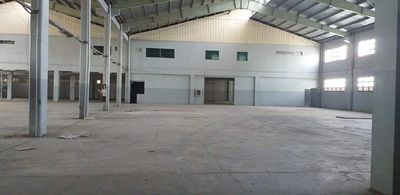 WAREHOUSES FOR LEASE