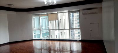 3BR for Lease near Salcedo park