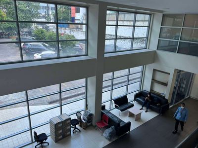 Building for Lease in Makati