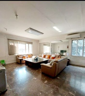 Bel air House for Sale