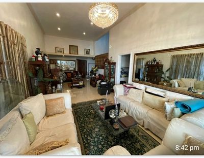 House for Sale in Hillsborough**
