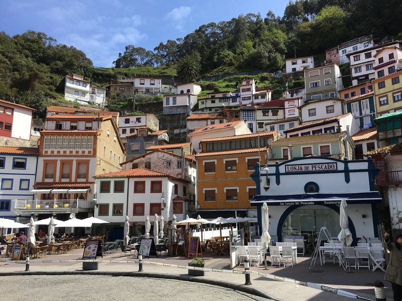 Plaza de Cudillero