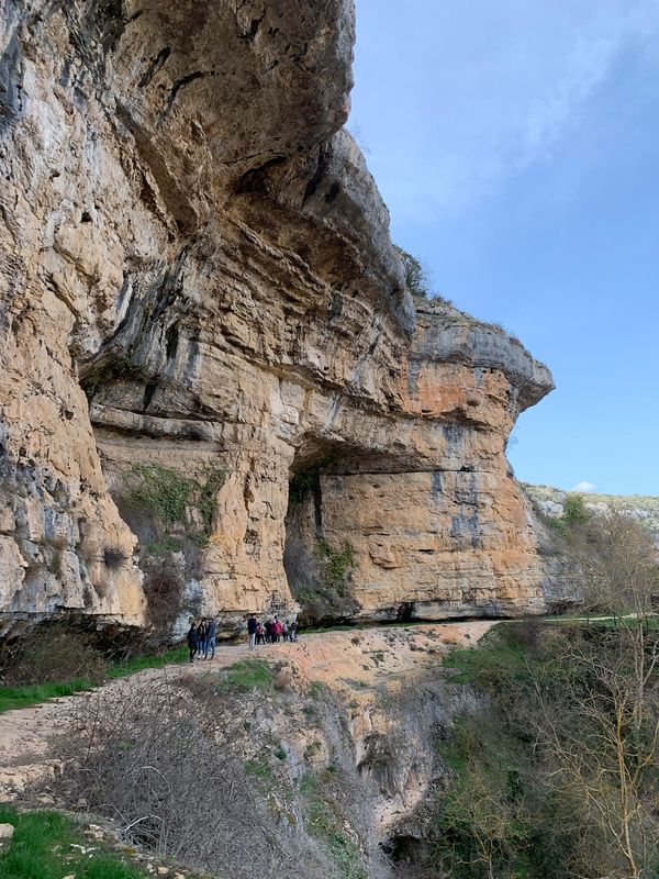 En la faja encima de la Cueva del Agua
