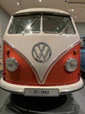 VW Type 2 Microbus Deluxe SAMBA - 1962