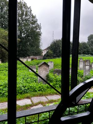 Jewish Cemetery, locked though…