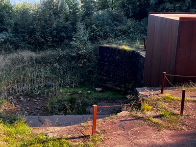 A steel turret was here, removed long ago and repurposed