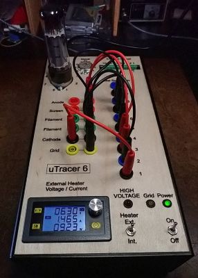 uTracer6 in action on a EL34 tube
