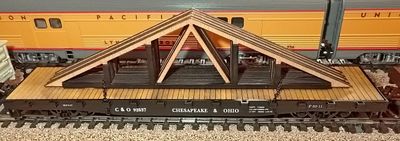 Roof Supports on an C&O Flatcar