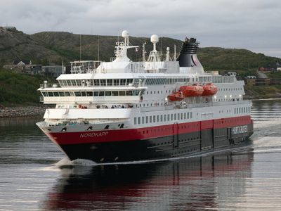 Crossing MS Nordkapp