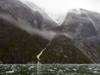 Slowly leaving Tracy Arm