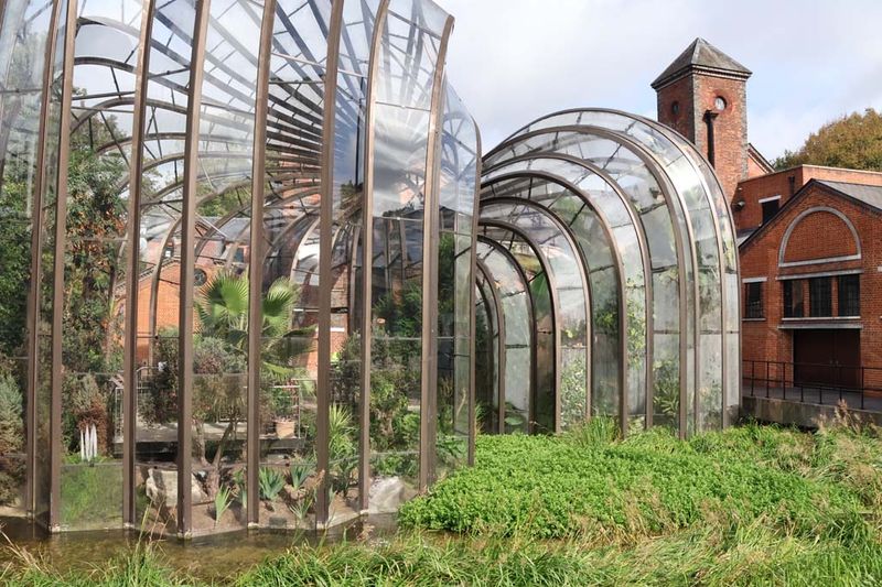 Bombay Sapphire atriums (tropical and sub-tropical) housing specimens of the ten botanicals used in the production of their gin.