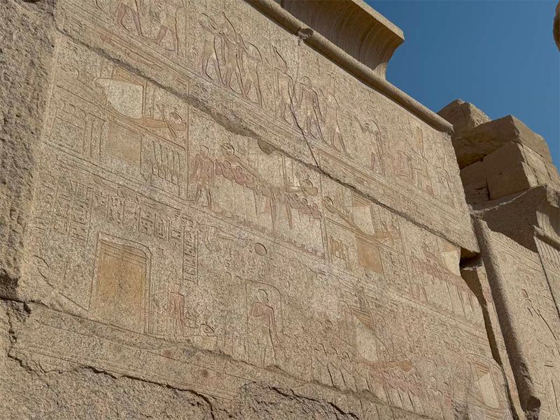 THE KARNAK TEMPLE COMPLEX