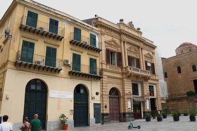 WALKING TOUR OF PALERMO