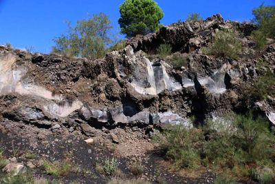 LAYER OF LAVA AND BASALT.