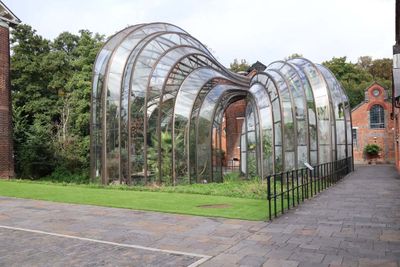 Bombay Sapphire atriums (tropical and sub-tropical) housing specimens of the ten botanicals used in the production of their gin.