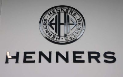 HENNERS