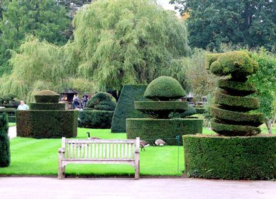 HEVER CASTLE - THE ITALIAN GARDEN