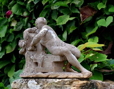 HEVER CASTLE - THE ITALIAN GARDEN