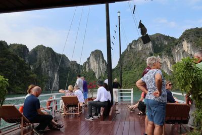 KARST STRUCTURES IN HA LONG BAY