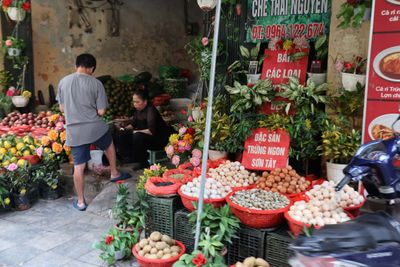 STREET SCENES IN HANOI