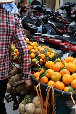 STREET SCENES IN HANOI