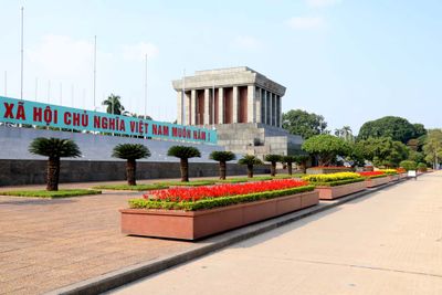 HO CHI MINH MAUSOLEUM