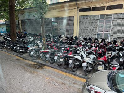 HANOI STREET SCENES