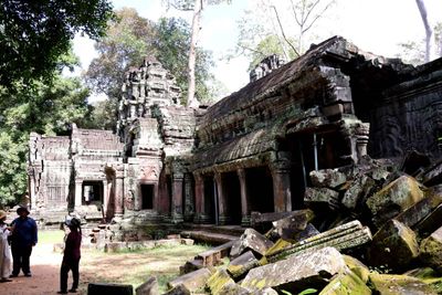 TA PROHM