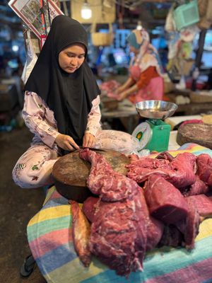 SIEM REAP MARKET - PROCESSING BEEF