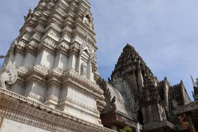 PHNOM PROS TEMPLE