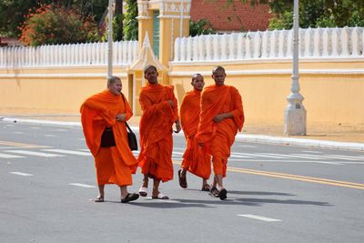 MONKS