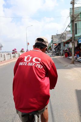 CYCLO TOUR OF TAN CHAU