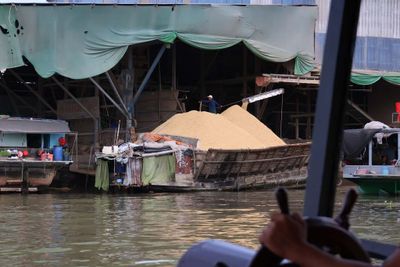 SAMPAN TOUR OF SA DEC WATERWAYS