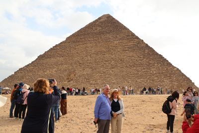THE GREAT PYRAMID OF GIZA - THE TOMB OF KING KHUFU