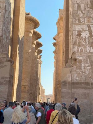 THE KARNAK TEMPLE COMPLEX