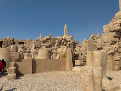 THE KARNAK TEMPLE COMPLEX