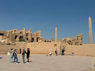 THE KARNAK TEMPLE COMPLEX