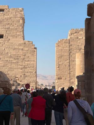 THE KARNAK TEMPLE COMPLEX