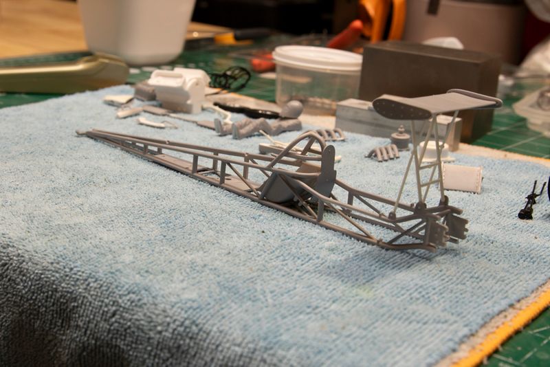 Rear Engine Dragster Chassis with Wing-9530.jpg