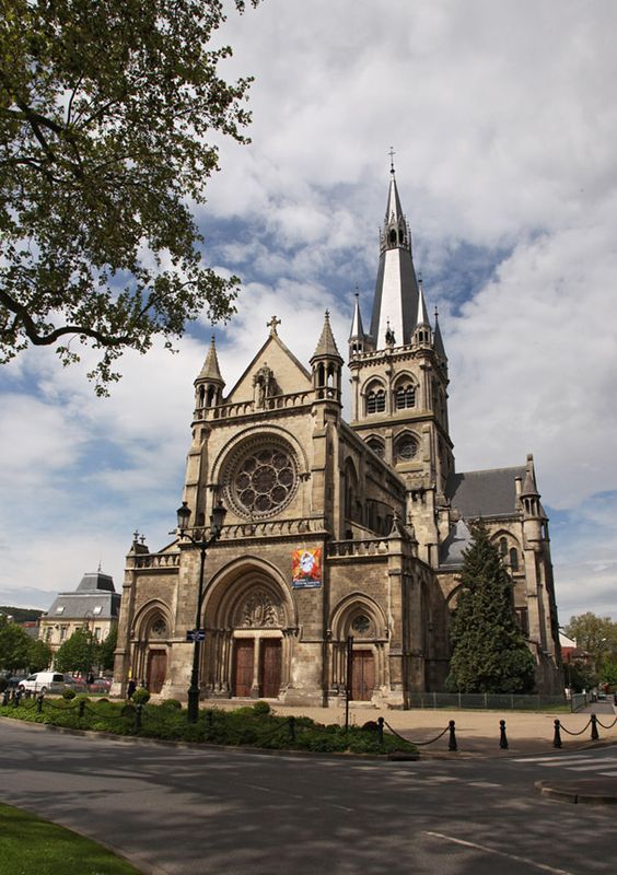 Épernay, Wine-growing Region in France