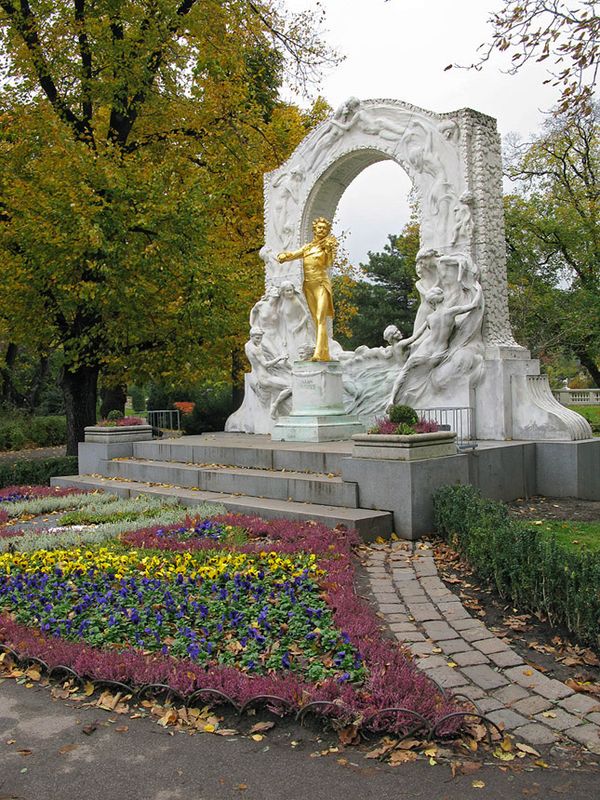 Stadtpark (City Park) in Vienna
