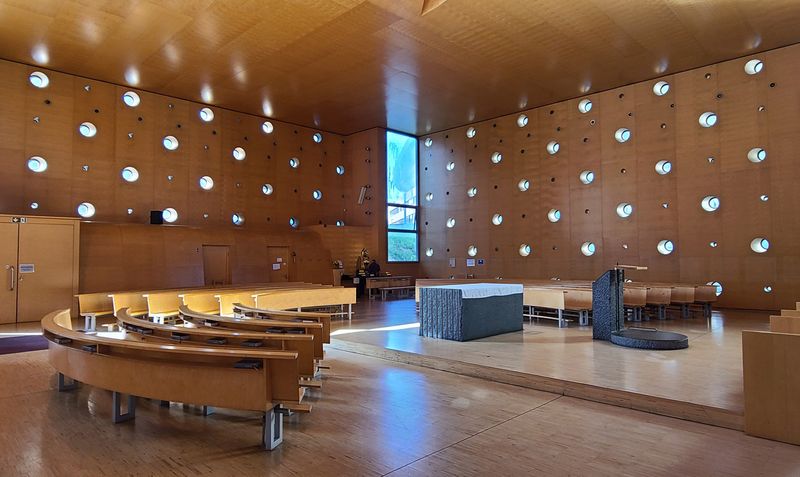 Modern Church Architecture in Vienna
