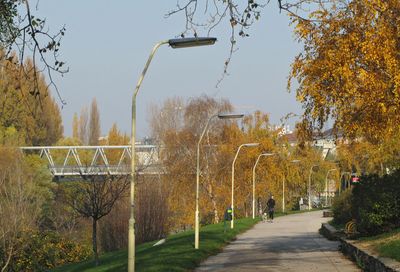 Along Danube Canal1.jpg