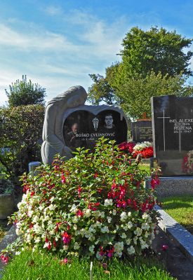 Cemetery4