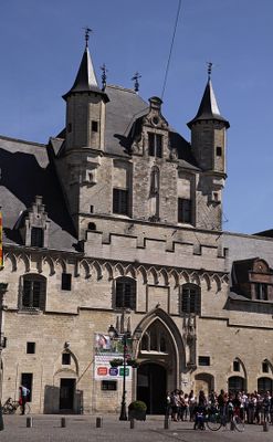 Town Hall4