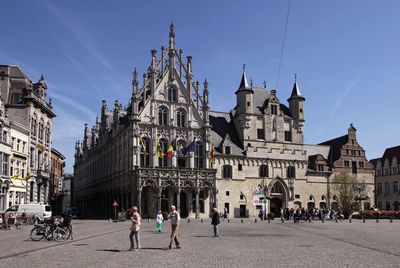 Town Hall2