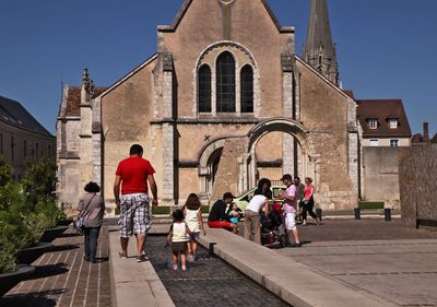 Chartres32