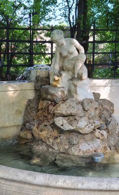Jungbrunnen (Fountain of Youth),Hadikpark